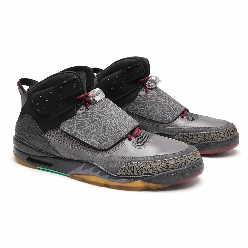 Air Jordan Athletic Sneakers Black & Gray | High-Top Streetwear Trainers | Men’s